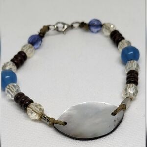 Mother of Pearl Boho Bracelet w/ Blue & Crystal Beads – Adjustable Clasp